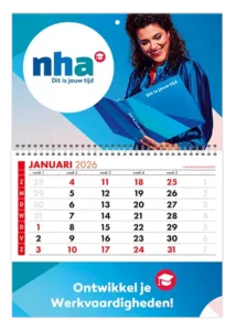 maandkalender standaard met nationaal calendarium en eigen ontwerp